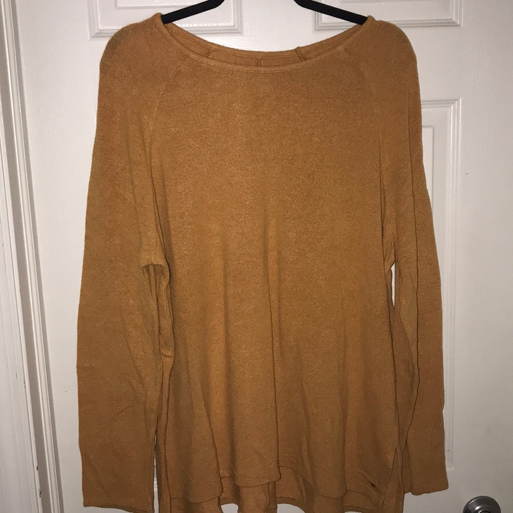 AE soft and sexy plush top